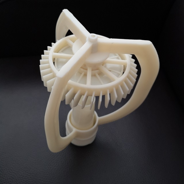 Cooling tower nozzles